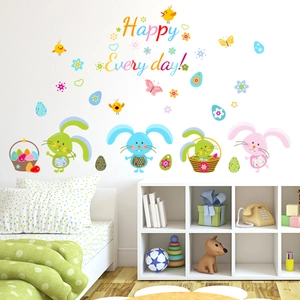 Adesivi murali per bambini con coniglietti, pulcini e scritte colorate Happy Every Day