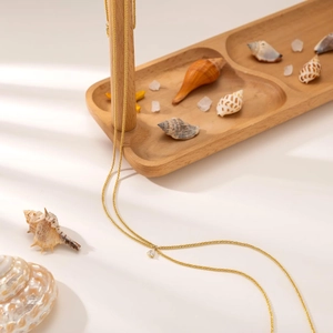 Golden double-layer waist chain with teardrop pendant and seashells beach theme decor