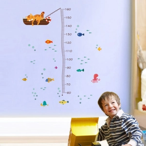 Detail of cartoon ocean cat height wall sticker measuring 60 to 160 cm scale for kids