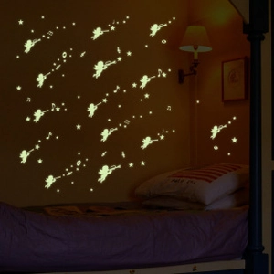 Glow in the dark wall stickers featuring little angels with stars and musical notes