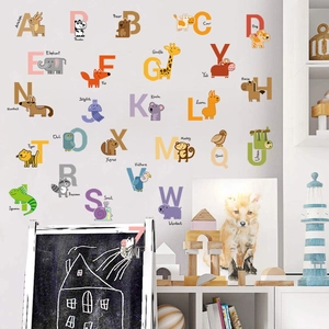 Educatieve ABC dieren muurstickers voor kinderkamer met 26 kleurrijke cartoon alfabet letters