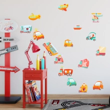 Bunte Wandaufkleber für Kinderzimmer mit Autos, Flugzeugen und Booten Motiv
