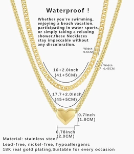 Vue détaillée du collier double épaisseur en acier plaqué or 18K avec mesures indiquées