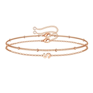 Set bracciale a doppio strato in oro rosa con ciondolo lettera S e catena a sfere