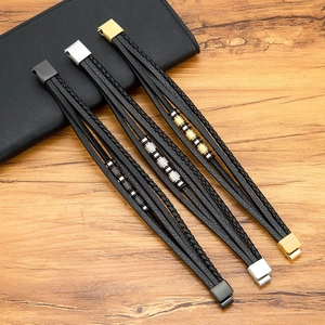 Set de 3 pulseras para hombre de cuero trenzado multicapa con cuentas metálicas y cierre magnético
