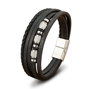 Pulsera multicapa de cuero negro para hombre con cordón trenzado y cierre magnético de acero