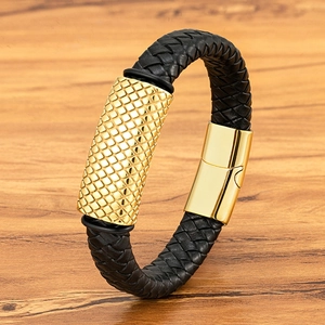 Men's Vintage Stainless Steel Great Wall Pattern Leather Braided Bracelet With Magnetic Clasp Ethnic Style Fashion Jewelry