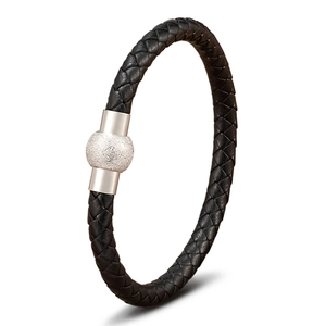 Bracciale da uomo in pelle intrecciata con chiusura magnetica in acciaio inox 6mm