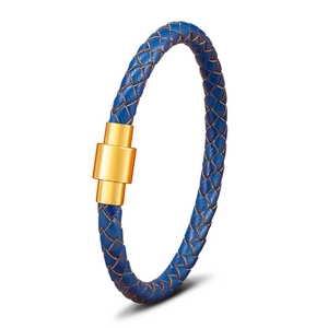 Bracelet en cuir tressé bleu pour hommes avec fermoir magnétique en acier doré poli