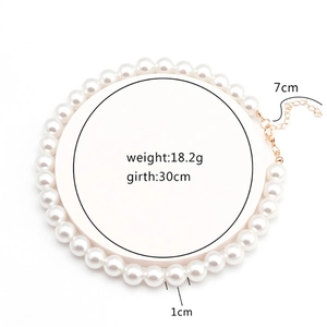 Détail du collier de perles 1cm avec dimensions et fermoir mousqueton doré ajustable