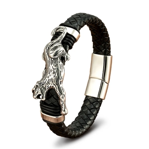 Geflochtenes Herren-Lederarmband in Schwarz mit Silber-Leopardenkopf und Magnetverschluss