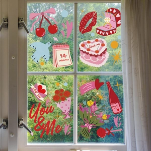 Detail van Valentijn raamstickers met harttaart, rozen en kalender van 14 februari