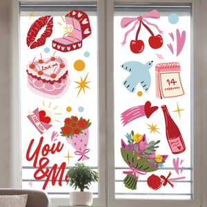Detailweergave van Valentijnsdag raamstickers met rode harten en liefdesmotieven