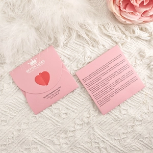 Emballage de chiffon de nettoyage de bijoux rose avec des instructions en plusieurs langues