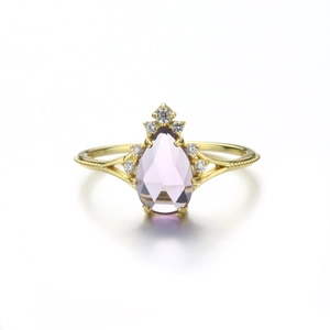 Bague élégante en argent S925 doré avec améthyste taille poire et diamants brillants