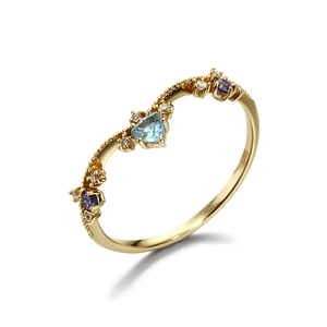 925 Sterling Zilveren V-ring met blauwe topaas en paarse edelstenen in het goud