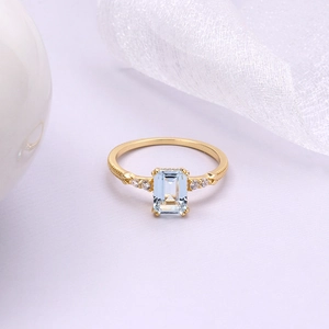 Vintage 925 Sterlingsilber Ring Mit Rechteckigem Himmelblauem Topas Und Weißem Zirkonia 14K Vergoldet Millgrain Ring Schmuck