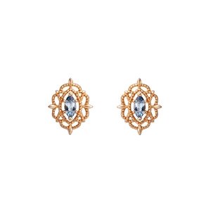 Pendientes vintage de oro rosa con gema azul en talla marquesa y bordes metálicos tejidos