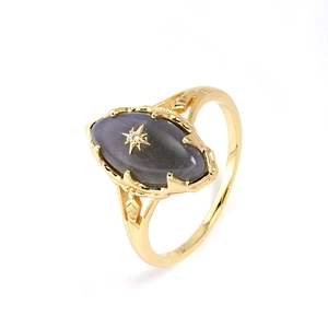 Vintage S925 silver gold-plated ring with oval grey labradorite and star pattern