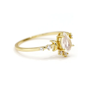 S925 silver gold-plated ring with teardrop opal and crescent moon motif accented with zircon
