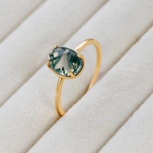 S925 silver gold plated ring with oval moss agate stone in a four-prong setting