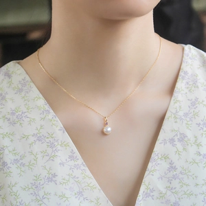 Collana placcata oro 14K stile giapponese con ametista viola e perla bianca tonda