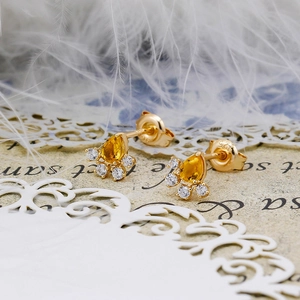 Squisiti orecchini a lobo in argento S925 placcato oro 14k con citrino giallo a goccia