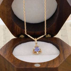 Elegante collana in argento S925 placcato oro 14K con gemma viola in scatola di legno