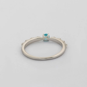 French vintage S925 silver ring with blue apatite and thorn rose engraving