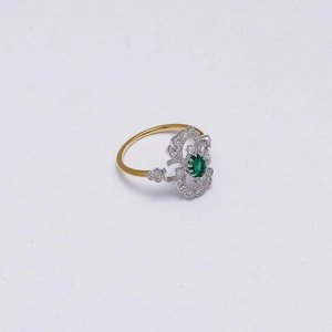 Bague vintage en argent S925 avec émeraude et zircon blanc sur monture dorée