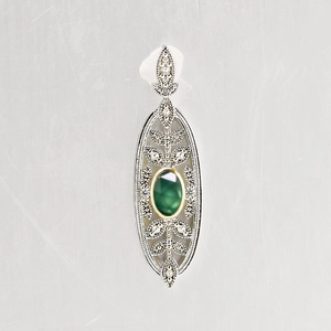 Vintage S925 silver pendant with green chalcedony and white zircon inlay