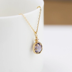 Collana in argento S925 placcato oro 14K con ciondolo bifacciale ametista labradorite