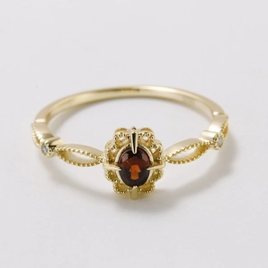Vintage gold garnet ring with S925 silver lace bezel and red-brown gemstone center