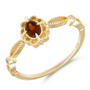 Vintage s925 gold plated silver ring with oval garnet gemstone and lace texture