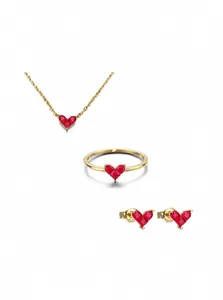 Detail of 925 silver plated 14K gold jewelry set featuring red corundum heart stones