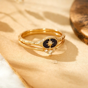 Retro s925 silver gold-plated ring set with blue sandstone star and V-shaped diamonds