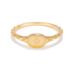 Elegant gold S925 sterling silver signet ring with starburst pattern and beaded edge