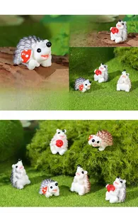 Détails de figurines de hérissons en résine avec accessoires de pomme et champignon