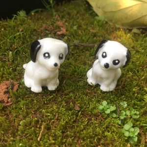 Miniature resin puppy figurines for micro landscape and succulent pot decoration