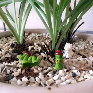 Miniature di drago verde e cane in resina per decorazione di giardini e bonsai