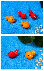 Miniature resin goldfish figurines in red and orange for micro landscape aquarium decor