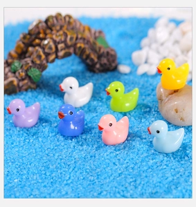 Miniatuur kleurrijke hars eenden set voor mos micro landschap decoratie en sprookjestuinen