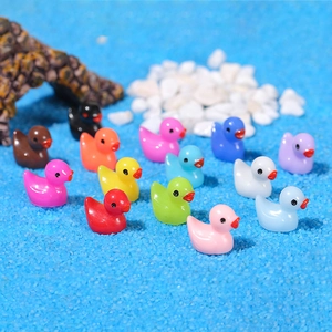 Kleurrijke Hars Mini Eend Beeldjes Voor Micro Landschap Fairy Garden DIY Decor Kleine Dierlijke Standbeelden Voor Vetplanten