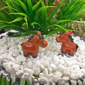 Miniature resin horse figurines for succulent terrariums and moss landscape decor