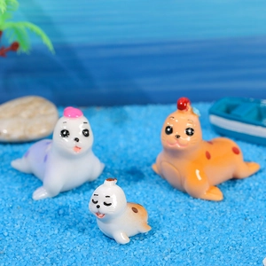 Miniature resin seal figurines set for micro landscape and beach theme desktop decor