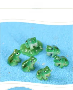 Ensemble détaillé de 5 grenouilles en résine et nénuphar pour mini paysage de jardin