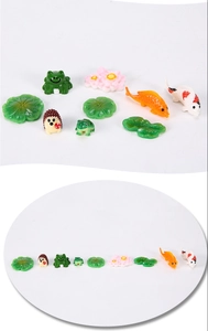 Ensemble détaillé de grenouille, nénuphar et carpe koï miniatures en résine pour paysage