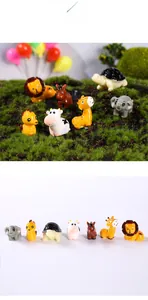 Miniature resin animal figurines including lion and giraffe for micro landscape decor