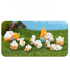 Miniature resin white rabbit figurines with carrots for DIY garden decor