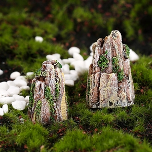 Miniature resin mountain set with green moss for micro landscapes and aquariums